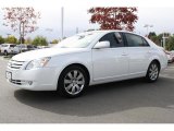 Toyota Avalon 2005 Data, Info and Specs