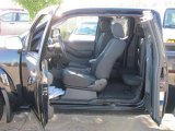 2007 Nissan Frontier SE King Cab 4x4 Graphite Interior