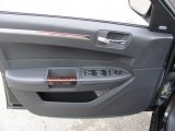 2008 Chrysler 300 C HEMI Door Panel