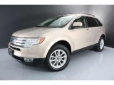 2007 Ford Edge SEL Front 3/4 View