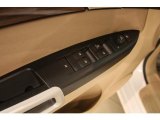 2010 Saturn VUE XR Door Panel