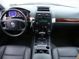 2004 Volkswagen Touareg V6 Dashboard