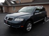 2004 Volkswagen Touareg V8