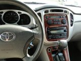 2004 Toyota Highlander Limited V6 Controls