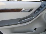 2011 Mercedes-Benz R 350 BlueTEC 4Matic Door Panel