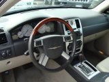 2007 Chrysler 300 C HEMI AWD Dark Khaki/Light Graystone Interior