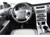 2009 Ford Flex SE Dashboard