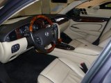 2008 Jaguar XJ Vanden Plas Champagne/Charcoal Interior