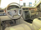 2011 GMC Yukon SLT Dashboard