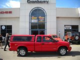 2001 Victory Red Chevrolet S10 LS Extended Cab 4x4 #38917399