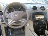 2011 Mercedes-Benz ML 350 4Matic Steering Wheel