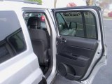 2011 Jeep Patriot Latitude Door Panel