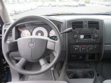 2006 Dodge Dakota ST Club Cab Dashboard