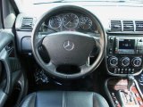 2005 Mercedes-Benz ML 500 4Matic Dashboard