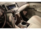 2010 Toyota Venza I4 Gray Interior