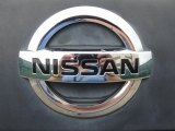 2006 Nissan Frontier SE King Cab Marks and Logos