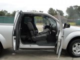 2006 Nissan Frontier SE King Cab Graphite Interior