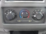 2006 Nissan Frontier SE King Cab Controls