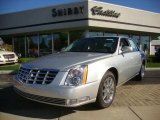 2011 Radiant Silver Metallic Cadillac DTS Luxury #39123162