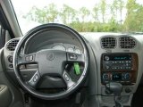 2004 Buick Rainier CXL AWD Dashboard