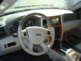2008 Jeep Grand Cherokee Limited 4x4 Dashboard