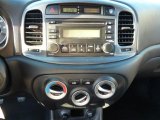 2007 Hyundai Accent SE Coupe Controls