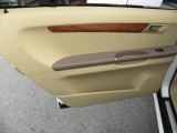 2008 Mercedes-Benz R 350 Door Panel