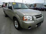 2002 Nissan Frontier XE King Cab Front 3/4 View