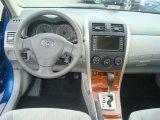 2009 Toyota Corolla XLE Dashboard