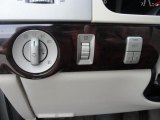 2003 Lincoln Aviator Luxury AWD Controls