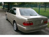 2001 Mercedes-Benz E 320 Sedan Exterior