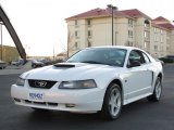 Oxford White Ford Mustang in 2003