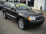 2008 Jeep Grand Cherokee Limited 4x4 Front 3/4 View