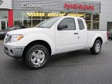 2011 Avalanche White Nissan Frontier SV V6 King Cab #39258706