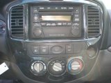 2006 Mazda Tribute i 4WD Controls