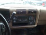 1995 Chevrolet S10 LS Regular Cab Controls