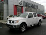 2008 Avalanche White Nissan Frontier SE Crew Cab 4x4 #39326199