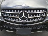 2007 Mercedes-Benz ML 320 CDI 4Matic Marks and Logos