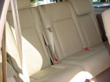2008 Lincoln Navigator L Elite Camel/Sand Piping Interior