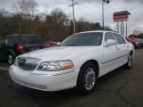 2010 Vibrant White Lincoln Town Car Signature Limited #39388088