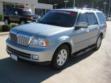 2005 Lincoln Navigator Luxury Front 3/4 View