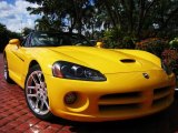 2005 Viper Race Yellow Dodge Viper SRT-10 #39431264