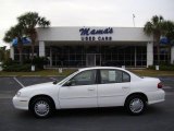 2001 Bright White Chevrolet Malibu Sedan #39431107