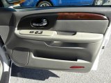 2003 GMC Envoy SLT Door Panel