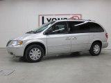 2007 Bright Silver Metallic Chrysler Town & Country Limited #39502377