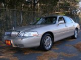 2008 Light French Silk Metallic Lincoln Town Car Signature Limited #3938747