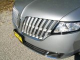 2011 Ingot Silver Metallic Lincoln MKT FWD #39597839