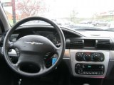 2006 Chrysler Sebring Touring Sedan Dashboard