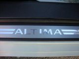 2008 Nissan Altima 2.5 SL Marks and Logos