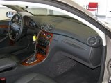 2004 Mercedes-Benz CLK 320 Coupe Dashboard